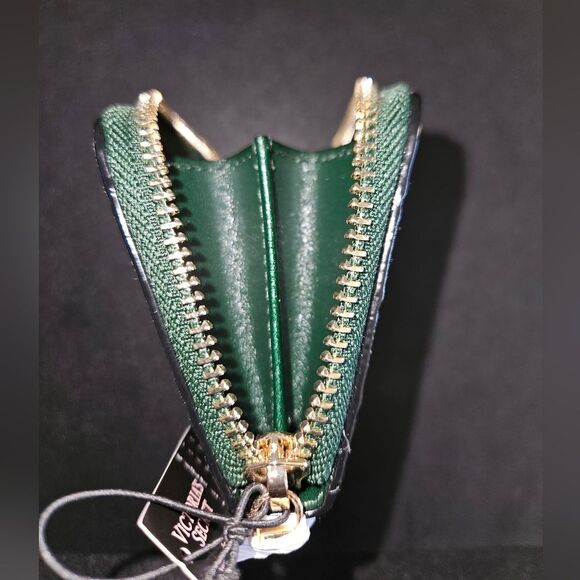 Victoria's Secret Green Croc Embossed Crossbody Bag & Wallet Set NEW - Picture 11 of 16